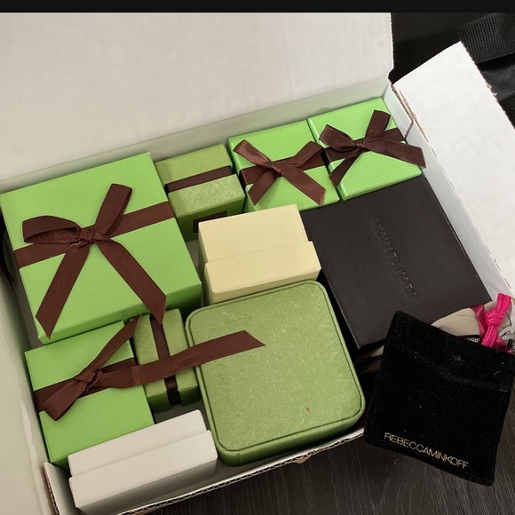 Luxury boxes - Picture 9 of 12